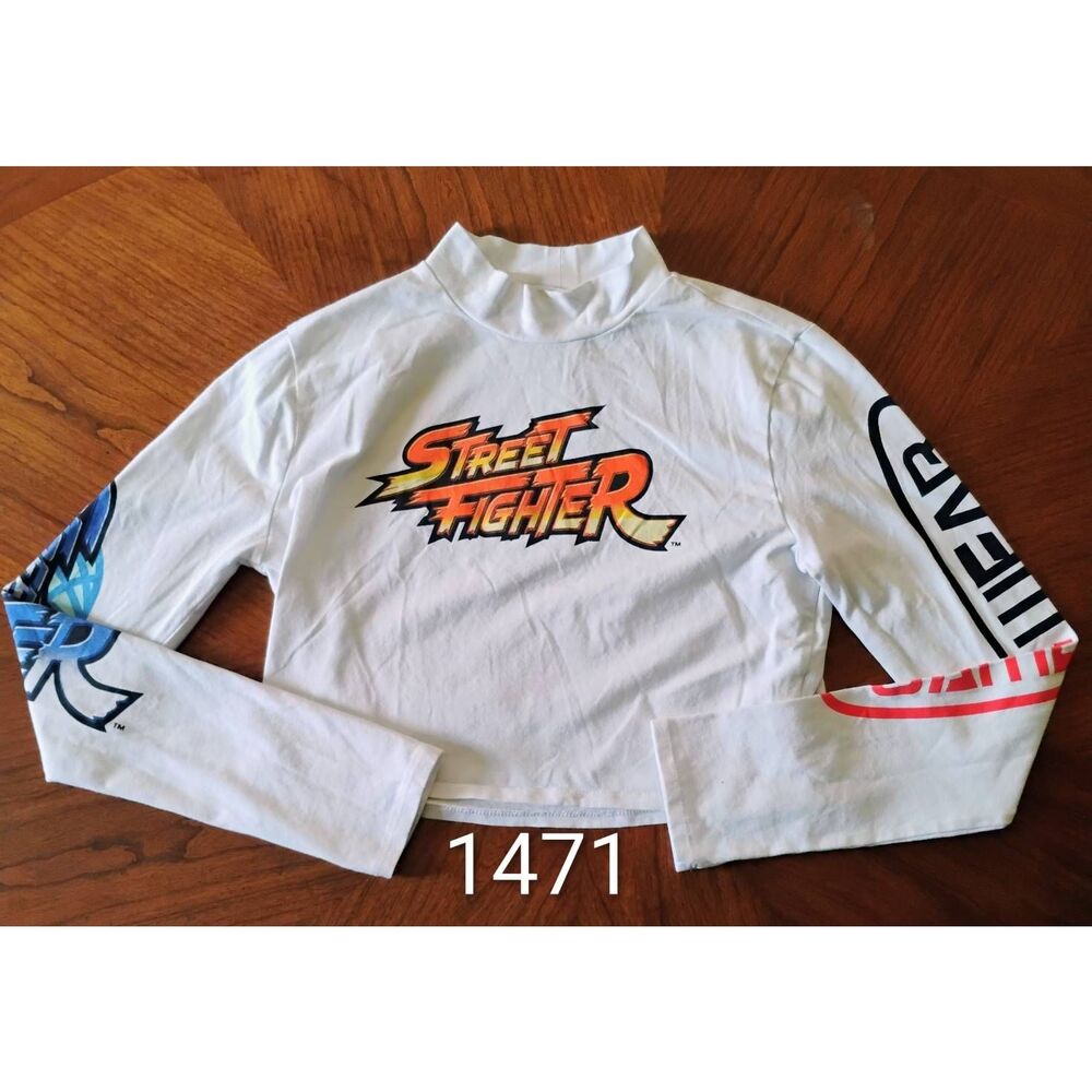 Capcom brand Street Fighter LS Tee Medium (1471)